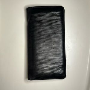 Louis Vuitton Epi Portefeuille Brazza Wallet with Dust Bag